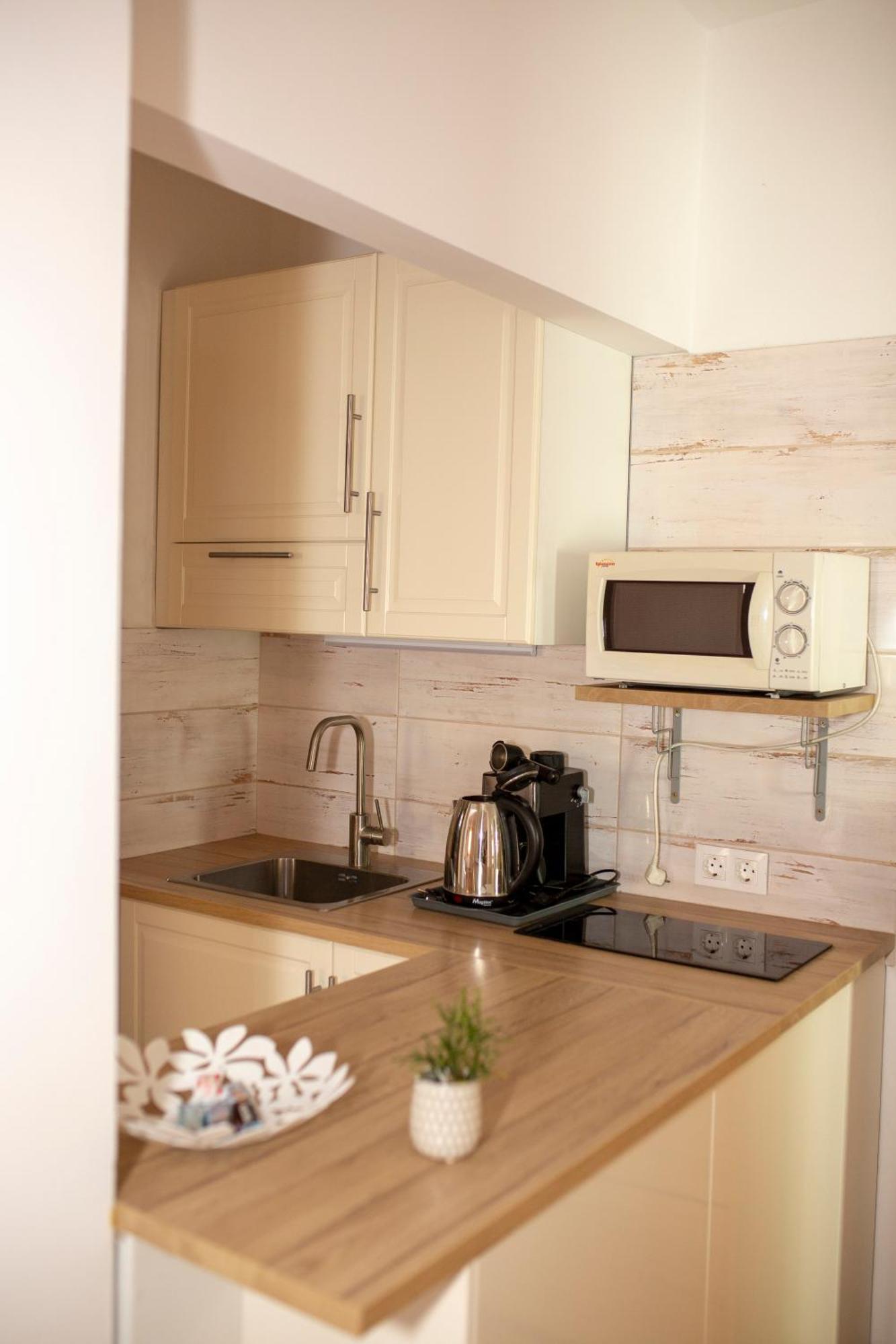 Huerkecz Apartmanhaz Хевиз Экстерьер фото