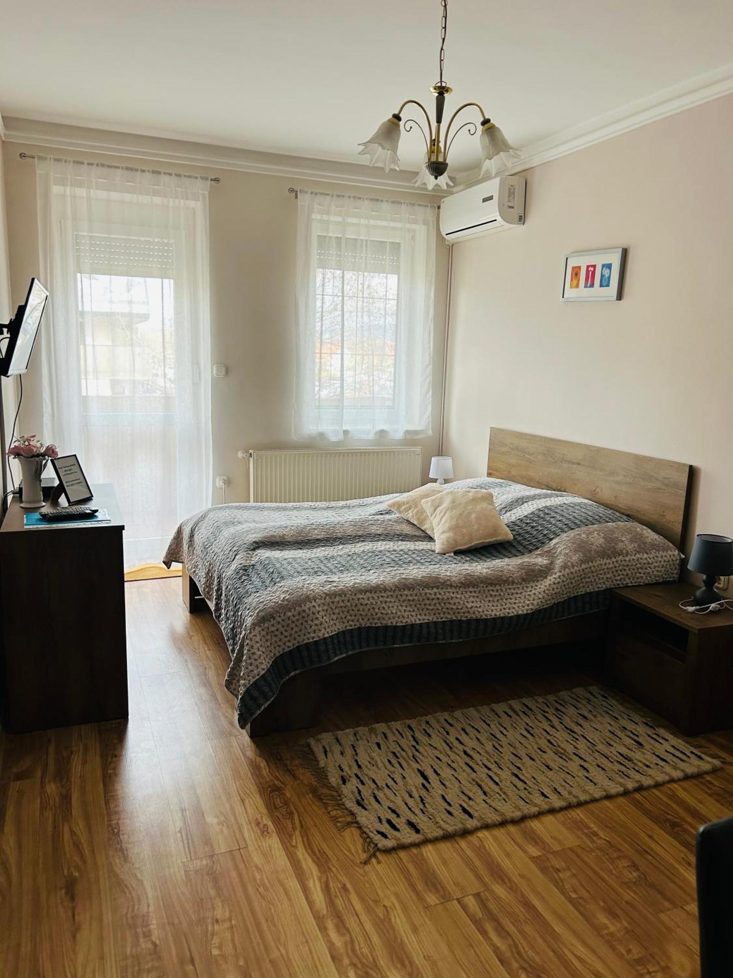 Huerkecz Apartmanhaz Хевиз Экстерьер фото